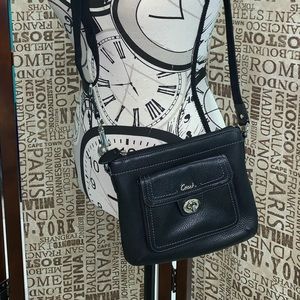 COACH Black Peeble Leather Crossbody w/long strap.